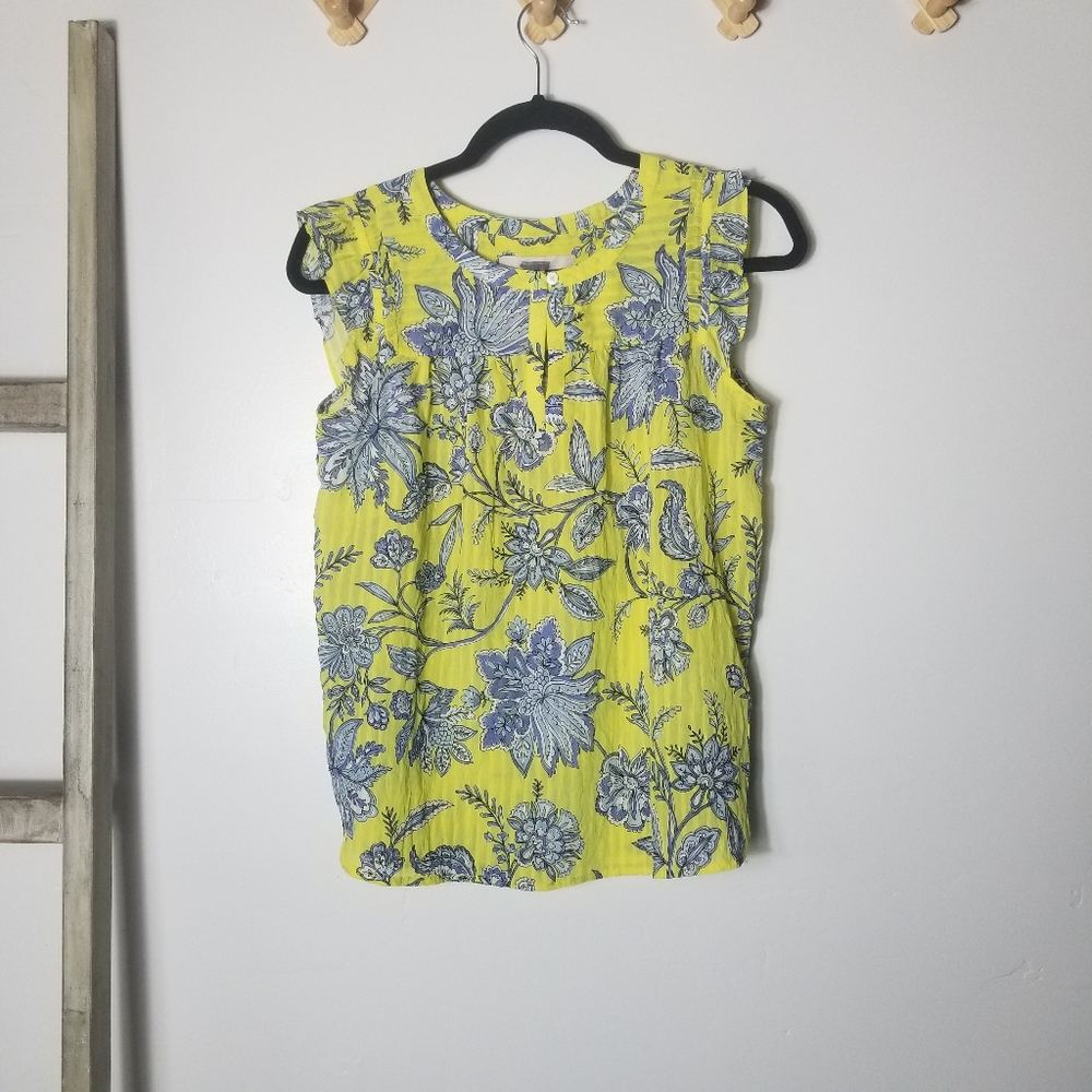 LOFT TANK BLOUSE WITH SMALL FLUTTER SLEEVE SIZE SMALL PETITE